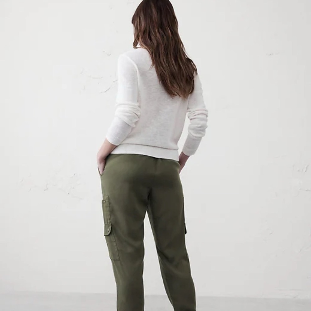Banana Republic Factory Olive Tencel Cargo Jogger Pants - Picture 3 of 8